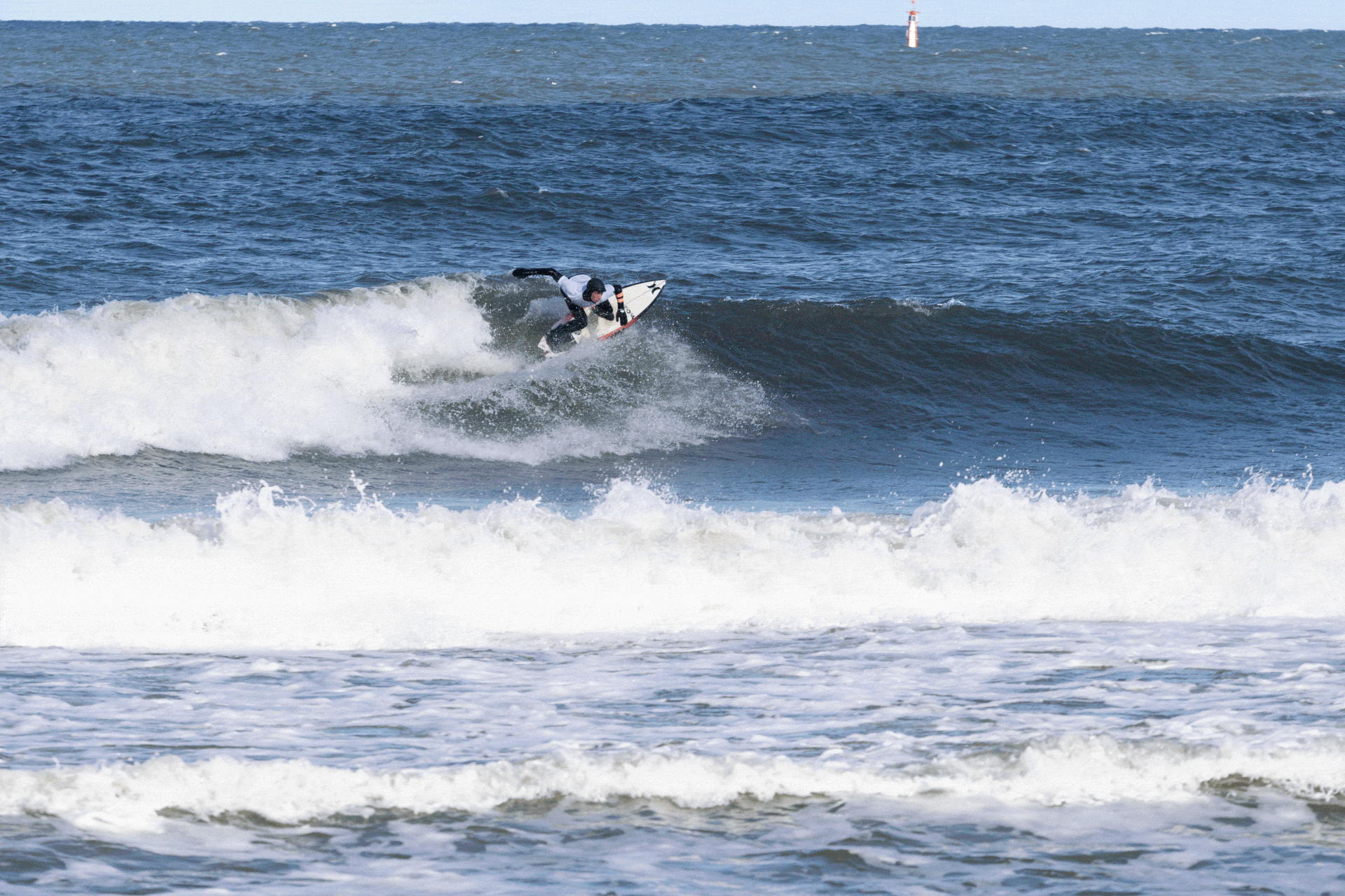 Iker Trigueros during the Cold Waves by Porsche GIF competition.
